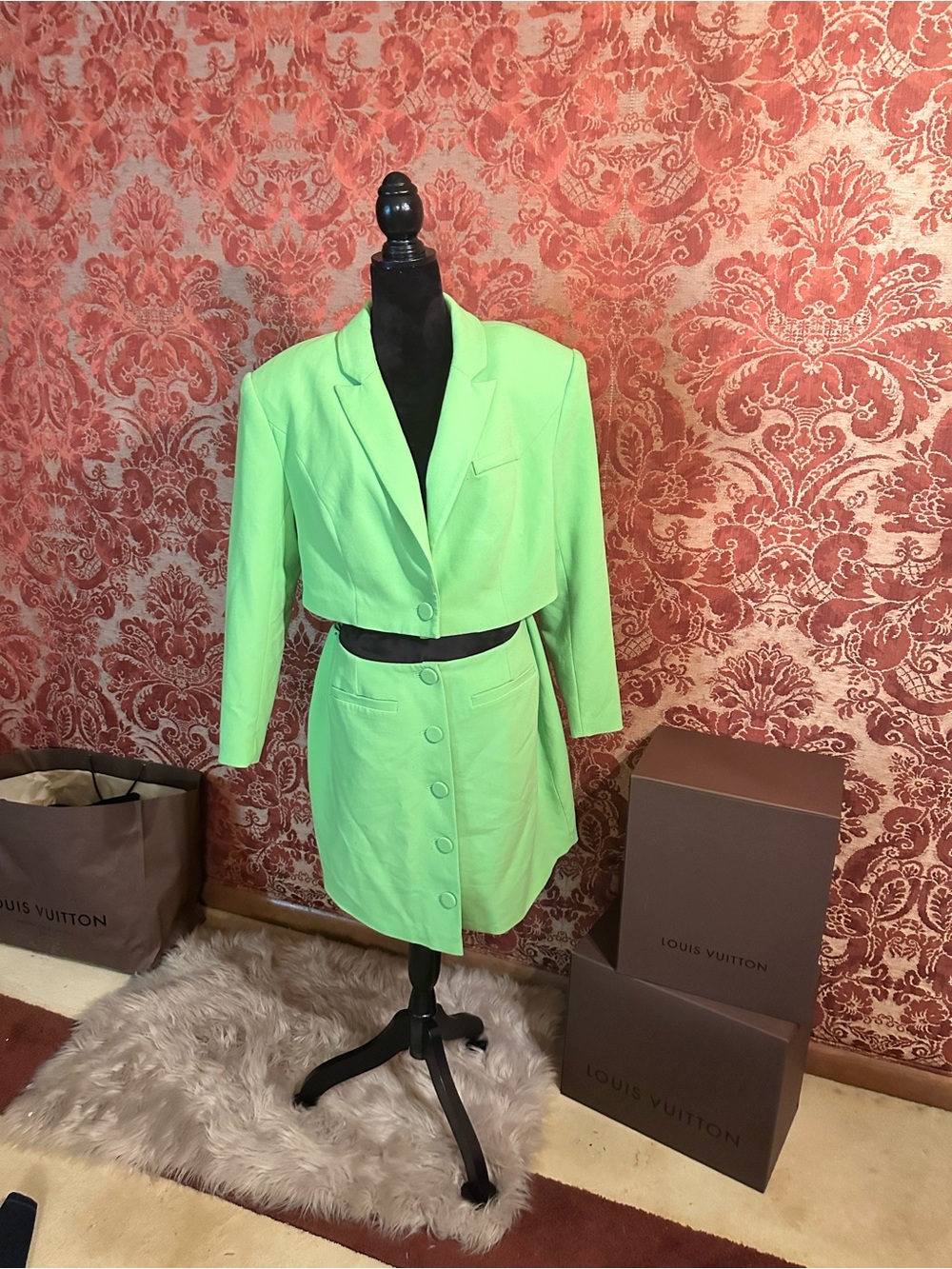 Eloquii Neon Green Two-Piece Skirt Suit (DRESS)